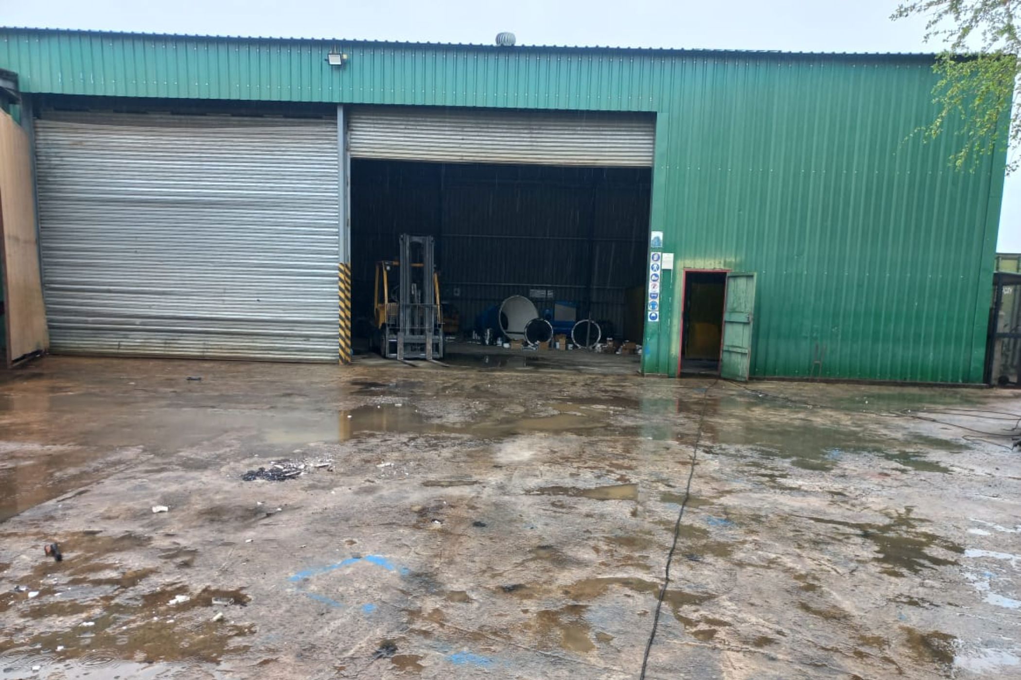 Commercial industrial property for sale in Tete, Mozambique - 3MQ1723255