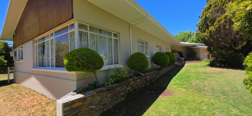 House for sale in Cradock - 1KK1723273 House for sale in Cradock - 1KK1723273