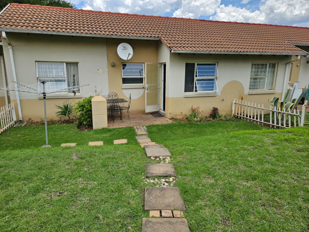 Townhouse for sale in Rembrandt Park - BED1723315 Townhouse for sale in Rembrandt Park - BED1723315