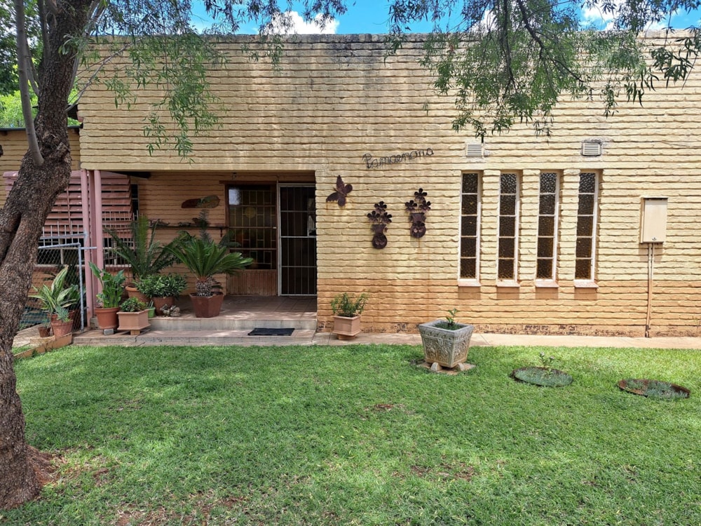 House for sale in Christiana, North West Province - 1KJ1723399 House for sale in Christiana, North West Province - 1KJ1723399