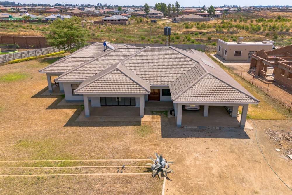 House for sale in Haydon Park, Zimbabwe - 3ZB1723299