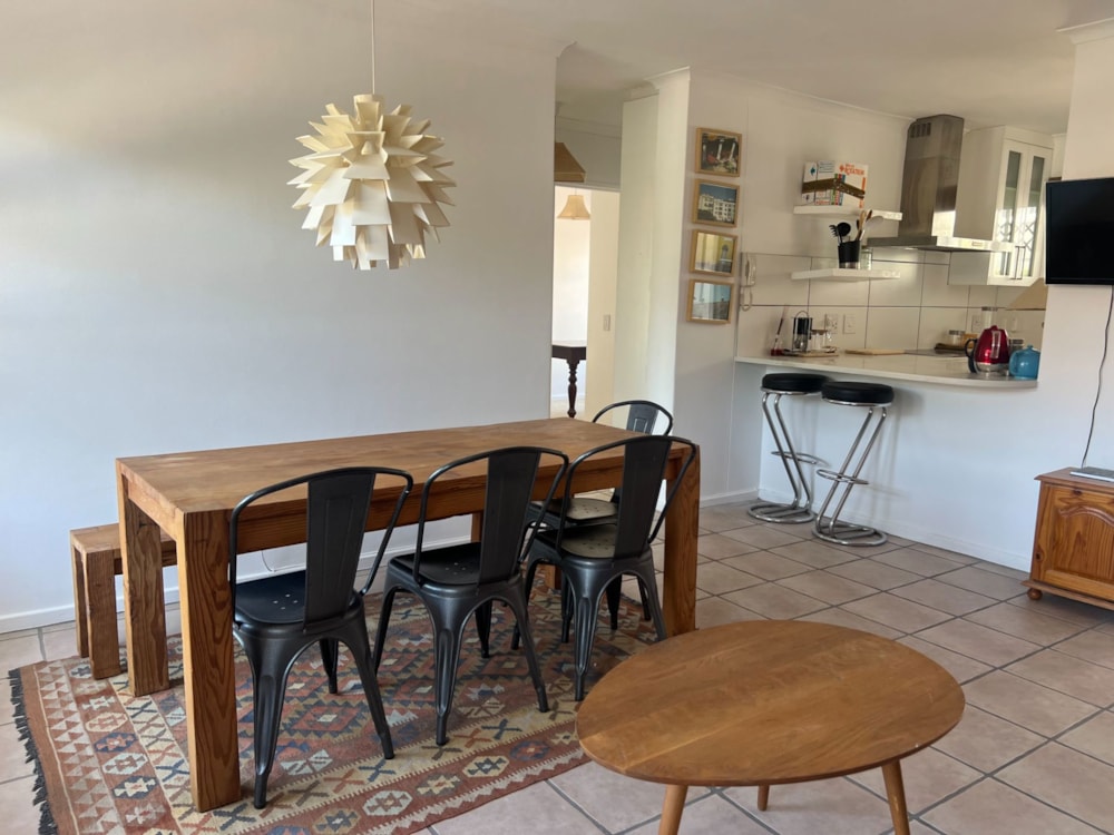 Apartment to rent in Rondebosch - RBL1723328 Apartment to rent in Rondebosch - RBL1723328