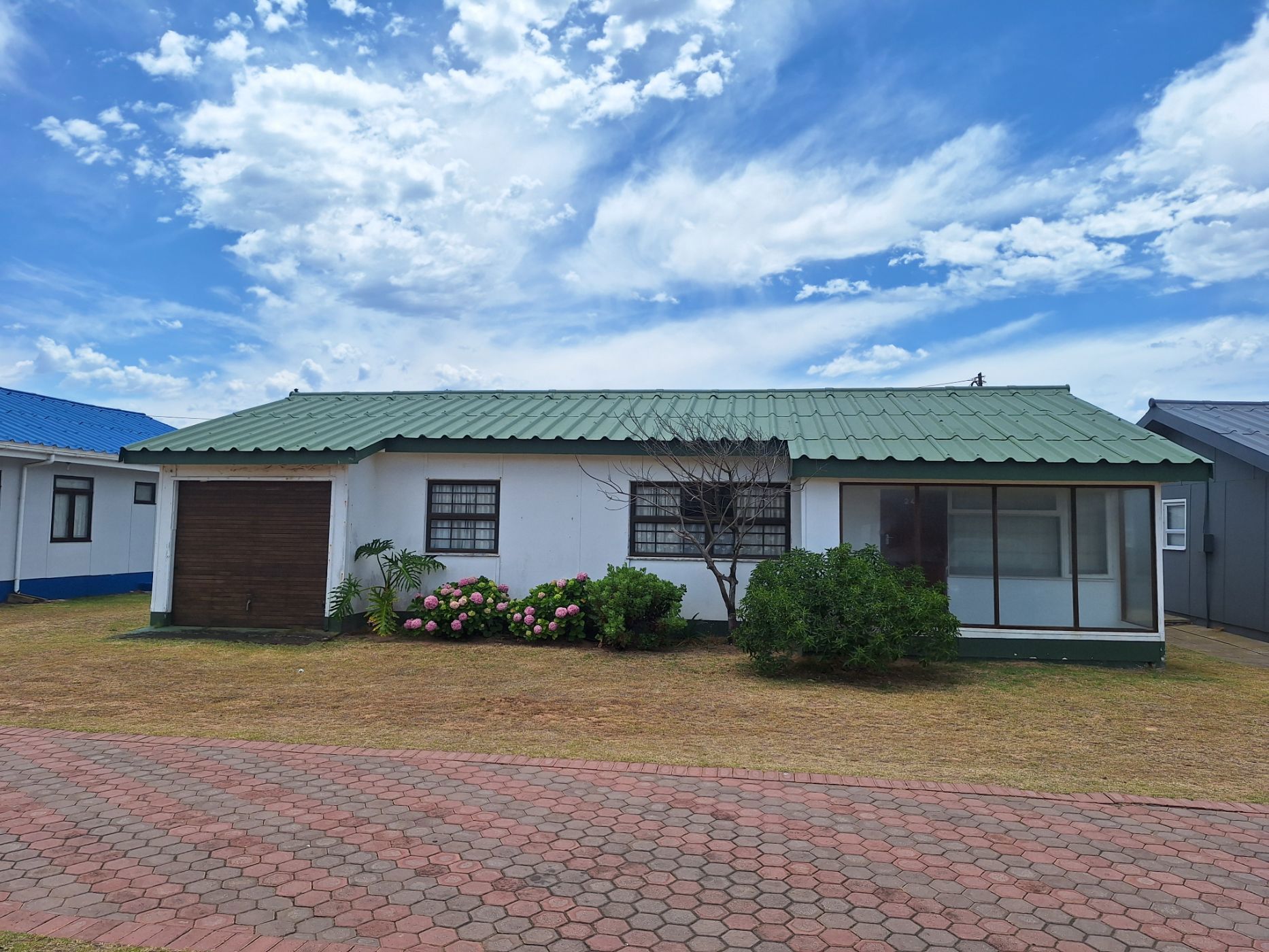 Single-storey house for sale in Hartenbos - 1MB1724722