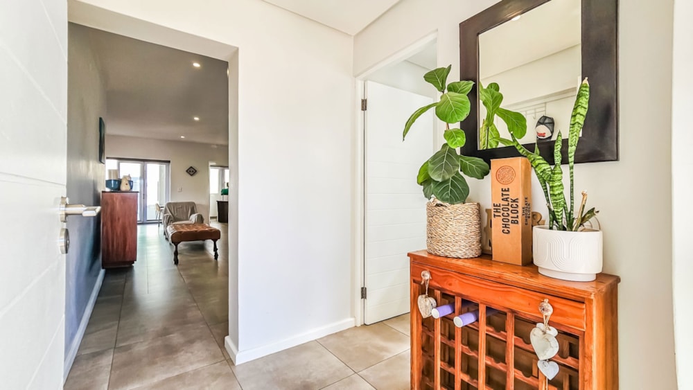 Double-storey house to rent in Paarl - TKL1723488 Double-storey house to rent in Paarl - TKL1723488