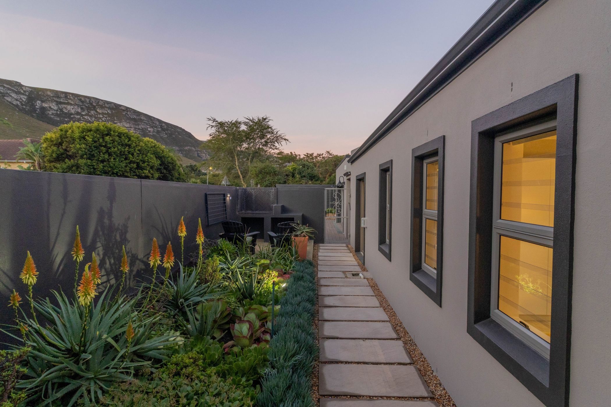 Cottage to rent in Hermanus Heights - ONL1723512