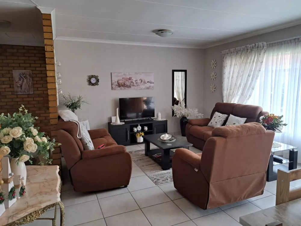 Townhouse sold in Strubenvale - 1SP1723481 Townhouse sold in Strubenvale - 1SP1723481