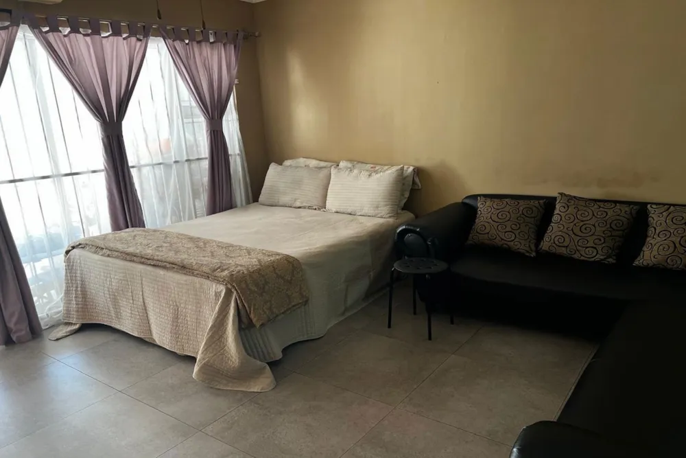 Double-storey apartment for sale in Bluff - 1WB1723524