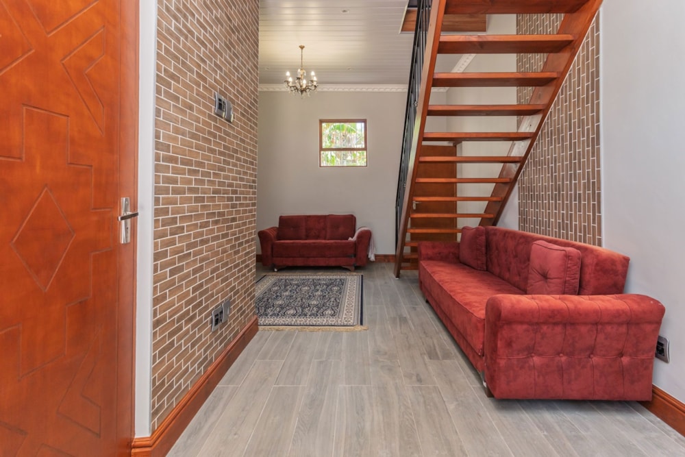 House to rent in Claremont, Cape Town - RBL1723538 House to rent in Claremont, Cape Town - RBL1723538