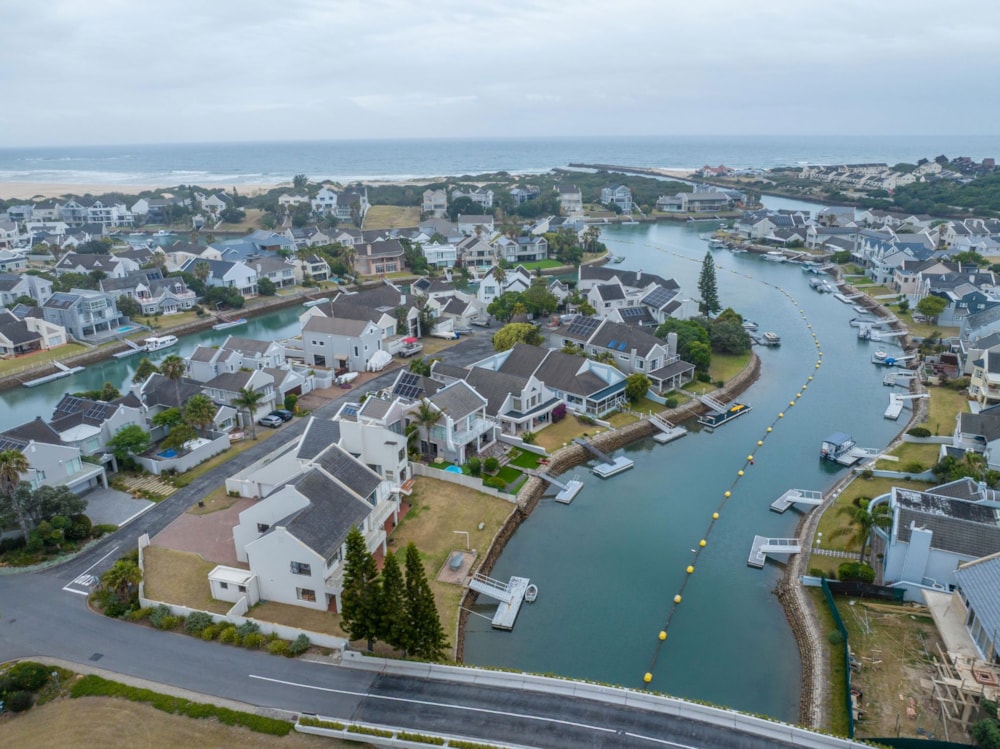 Double-storey house for sale in Royal Alfred Marina - 1PF1723061 Double-storey house for sale in Royal Alfred Marina - 1PF1723061