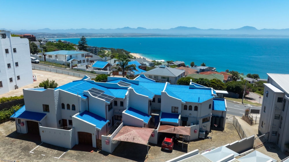 Townhouse for sale in Mossel Bay Central - 1MB1718572 Townhouse for sale in Mossel Bay Central - 1MB1718572