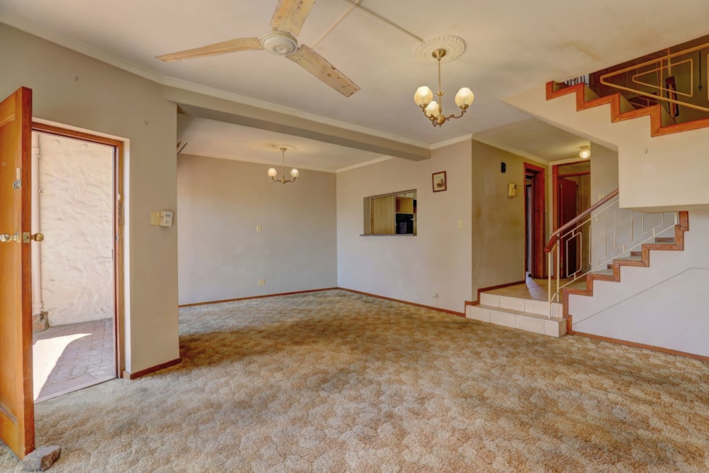 Townhouse for sale in Mossel Bay Central - 1MB1718572 Townhouse for sale in Mossel Bay Central - 1MB1718572