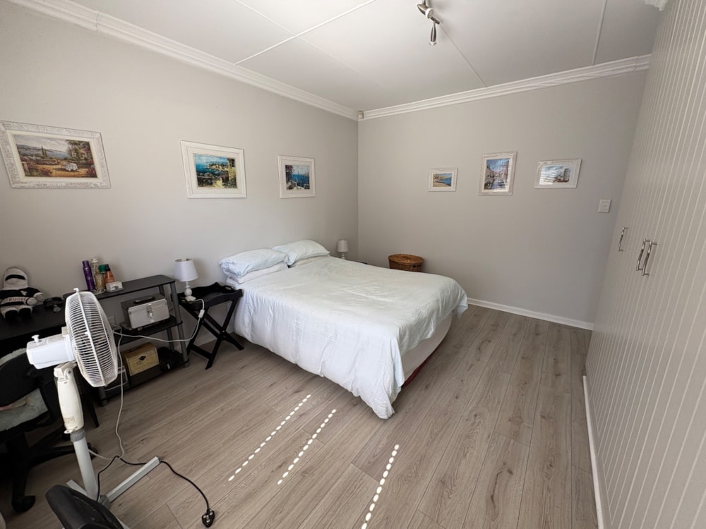 Townhouse for sale in East Bank - 1PF1722117