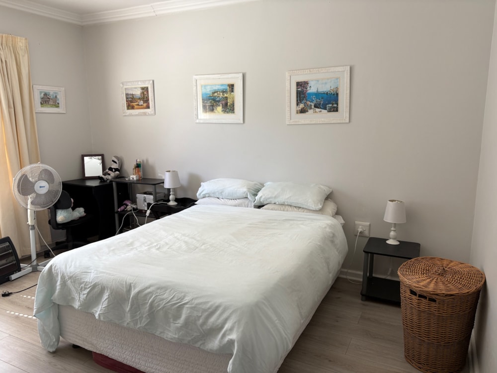 Townhouse for sale in East Bank - 1PF1722117