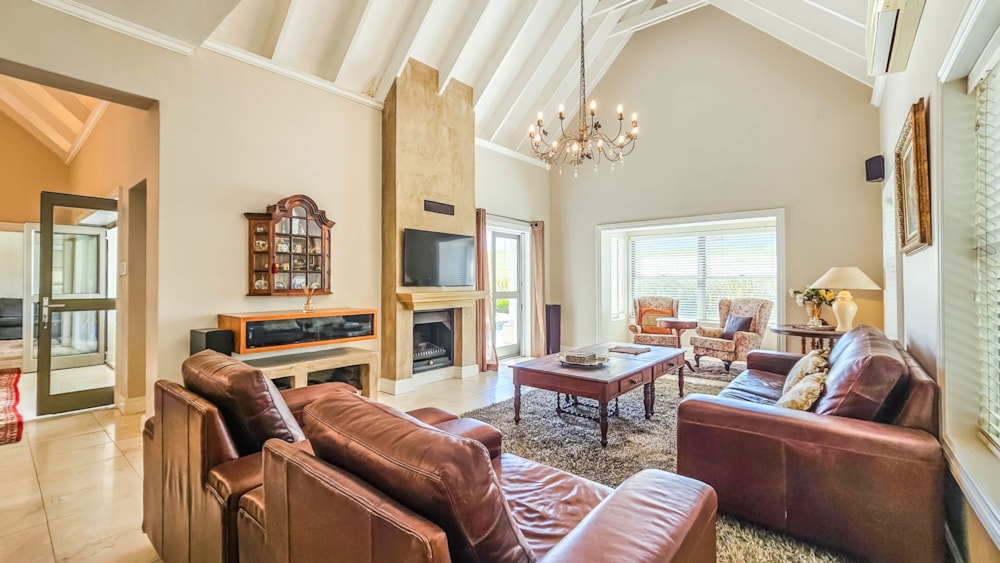 Golf estate house for sale in Boschenmeer Golf Estate - VLV1721555 Golf estate house for sale in Boschenmeer Golf Estate - VLV1721555