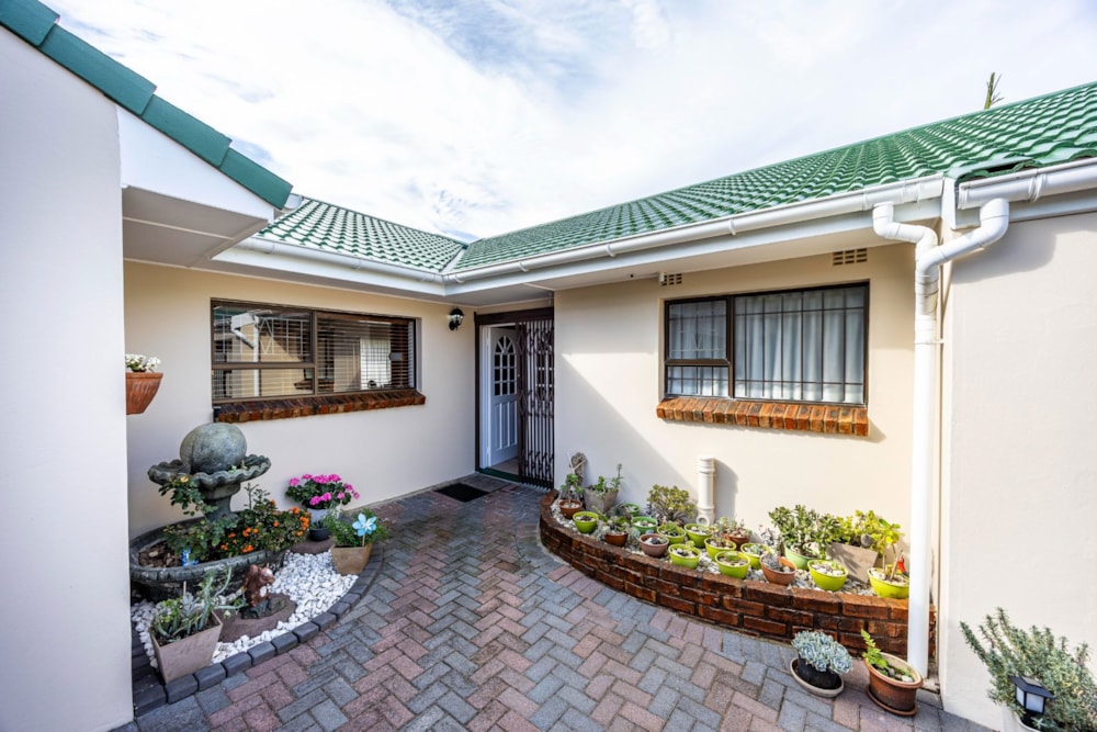 House for sale in Gonubie - 1EZ1721528 House for sale in Gonubie - 1EZ1721528