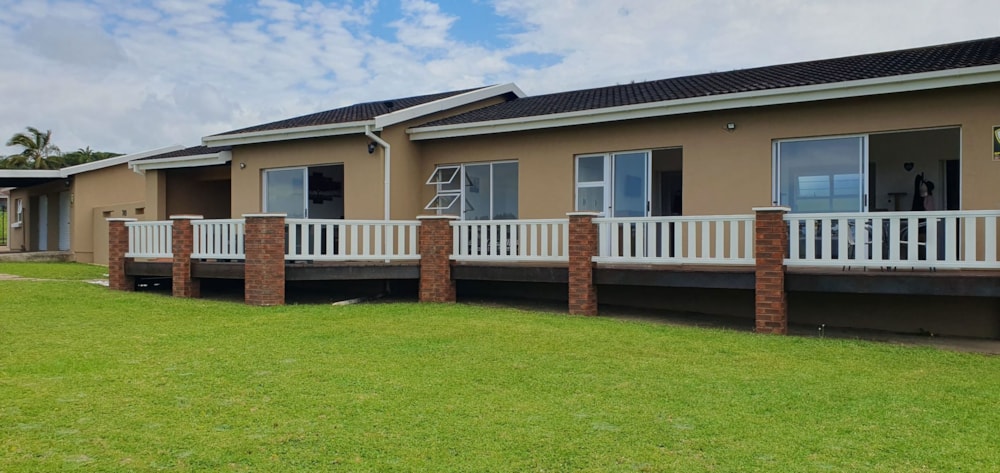 Single-storey house for sale in Port Edward - 1PD1721989 Single-storey house for sale in Port Edward - 1PD1721989