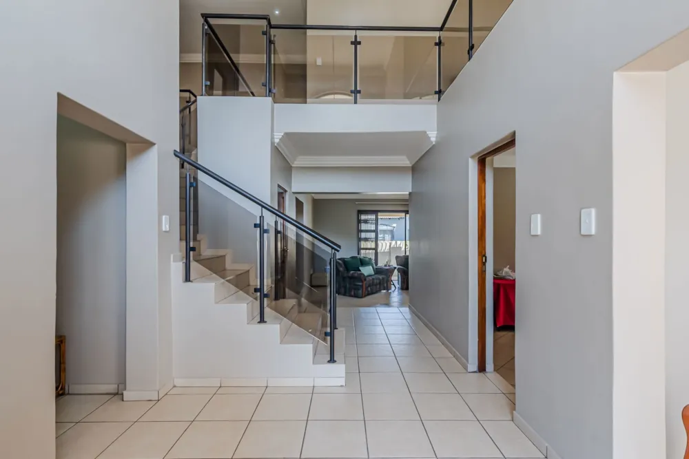 House let in Blue Valley Golf Estate - CNL1752280 House let in Blue Valley Golf Estate - CNL1752280