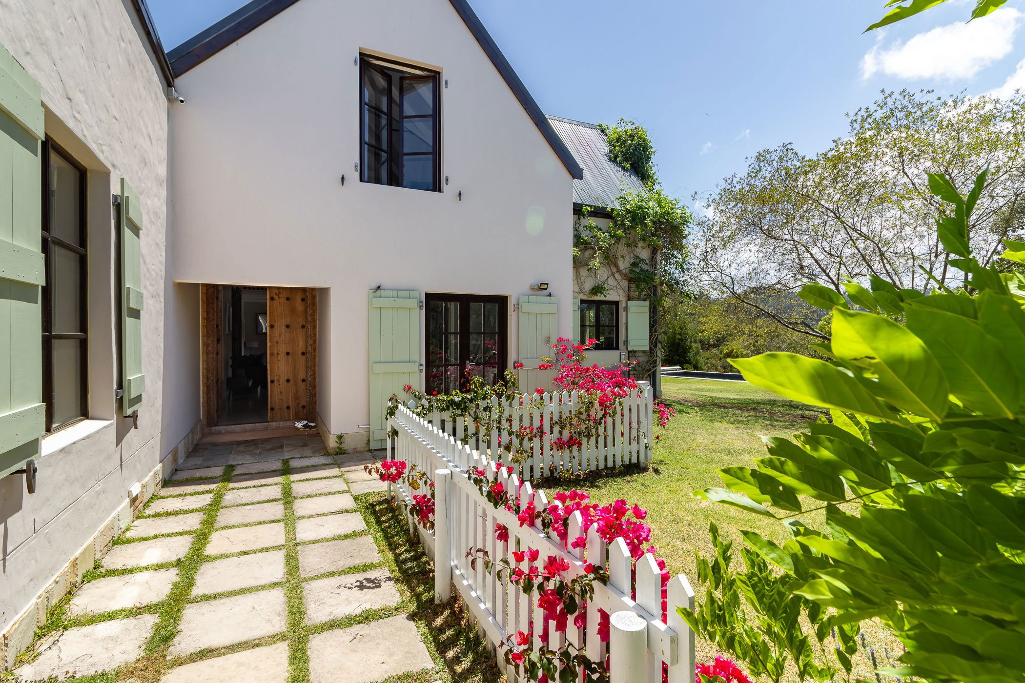 House for sale in Eastford - 1KG1722678