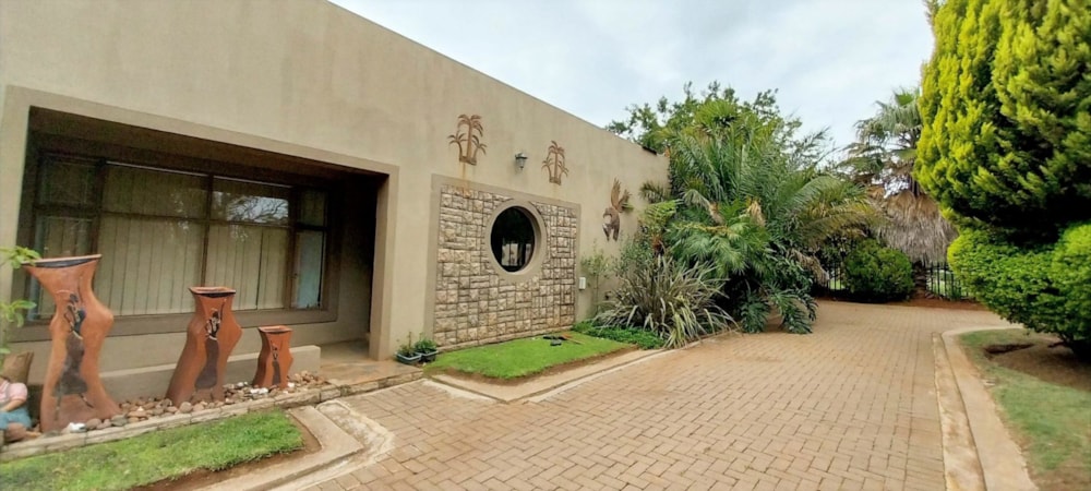 Single-storey house for sale in Lydenburg (Mashishing) - 1LY1721261