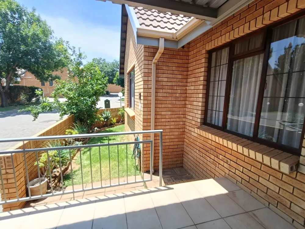 Townhouse let in Langenhovenpark - 1BX1722413 Townhouse let in Langenhovenpark - 1BX1722413