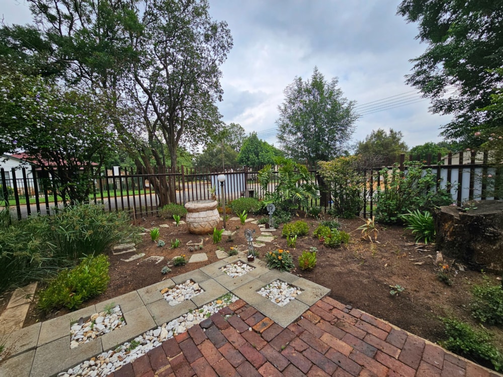 House for sale in Rensburg - 1SP1721353 House for sale in Rensburg - 1SP1721353