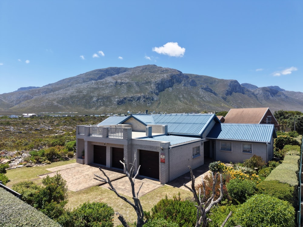 Single-storey house for sale in Bettys Bay - KN1720488 Single-storey house for sale in Bettys Bay - KN1720488