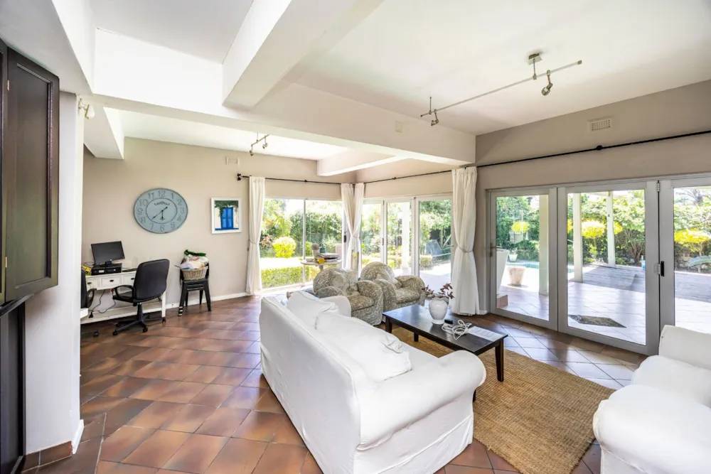 Single-storey house for sale in Berea, East London - 1EZ1722993 Single-storey house for sale in Berea, East London - 1EZ1722993