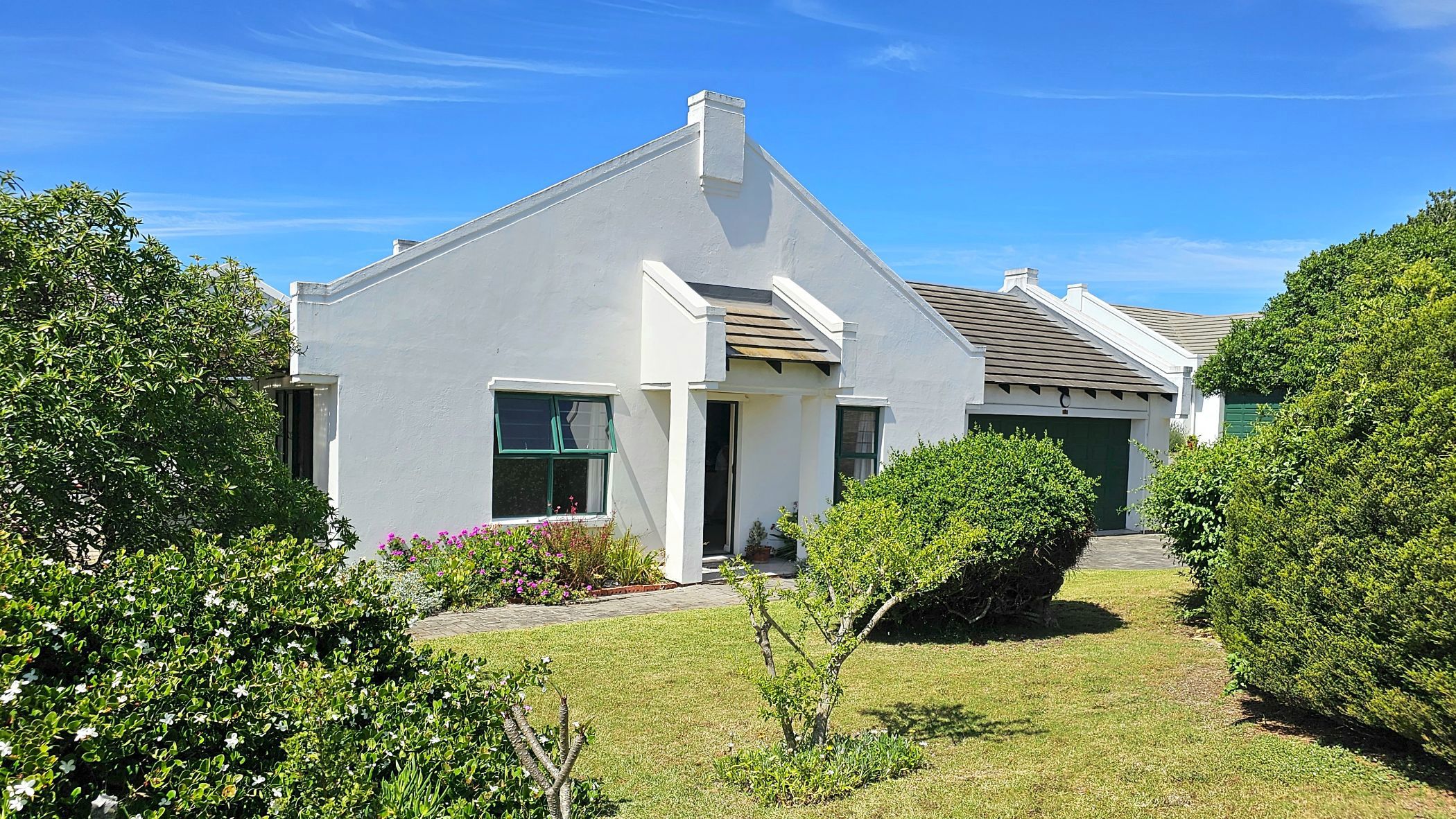 House for sale in Village - 1SA1710677