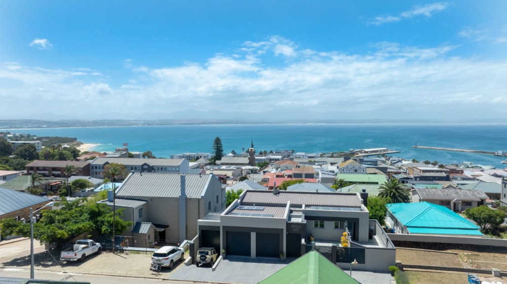 House for sale in Mossel Bay - 1MB1721631