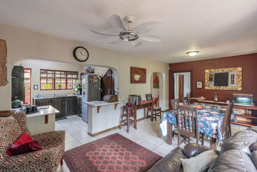 Security complex home sold in White River - 1WR1719808