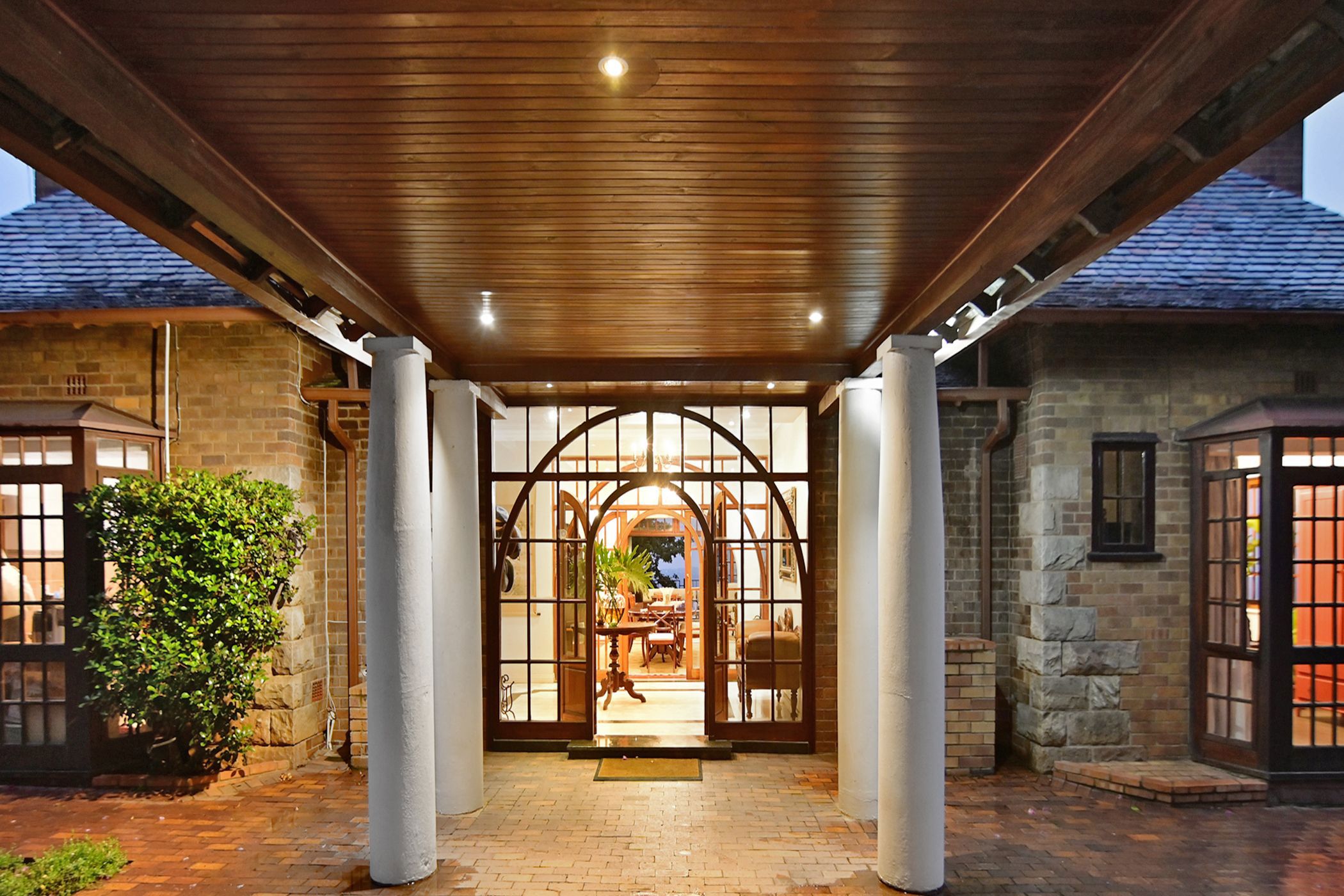 Double-storey house for sale in Houghton Estate - HP1721681