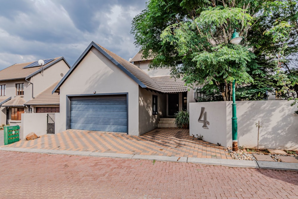 House for sale in Candlewoods Country Estate - CN1720433 House for sale in Candlewoods Country Estate - CN1720433