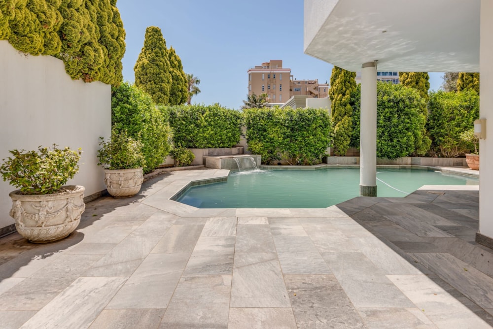 Double-storey house for sale in Summerstrand - 1PLZ1721882