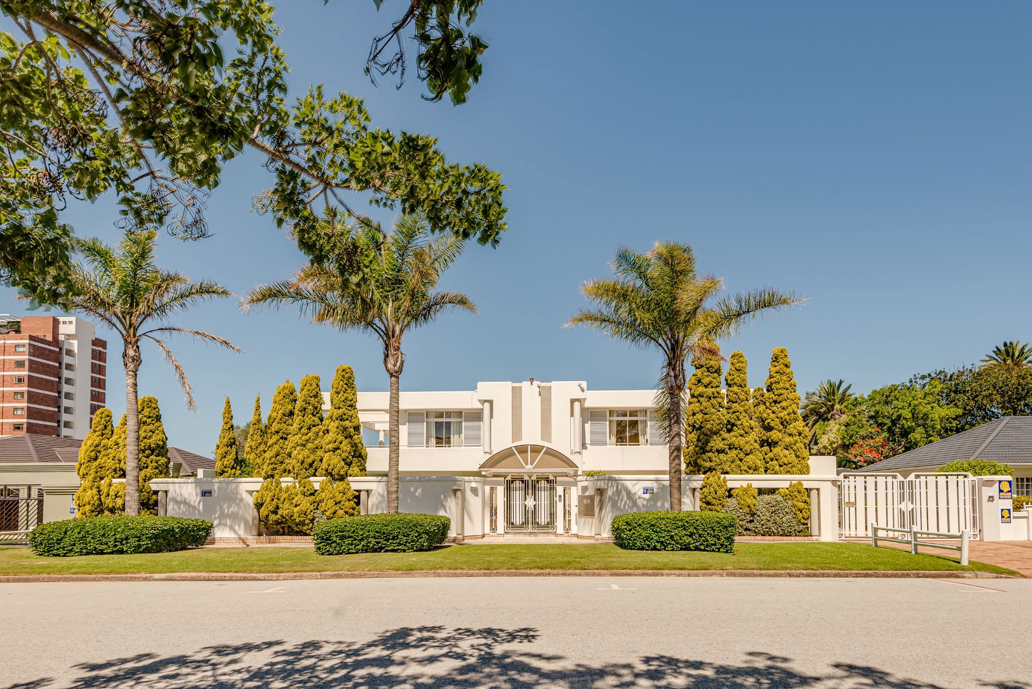 Double-storey house for sale in Summerstrand - 1PLZ1721882