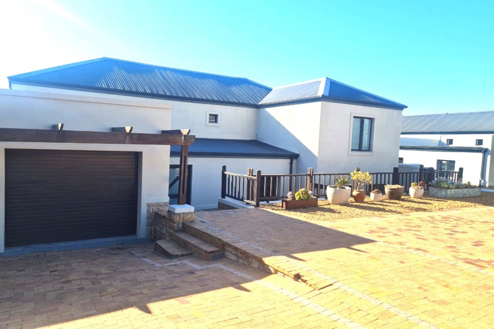 House to rent in Atlantic Beach Estate - 1TV1720754