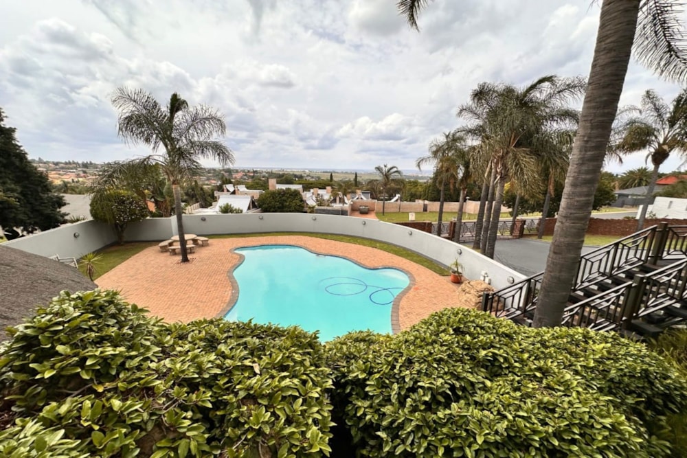 Double-storey house for sale in Reyno Ridge - 1WD1722372 Double-storey house for sale in Reyno Ridge - 1WD1722372