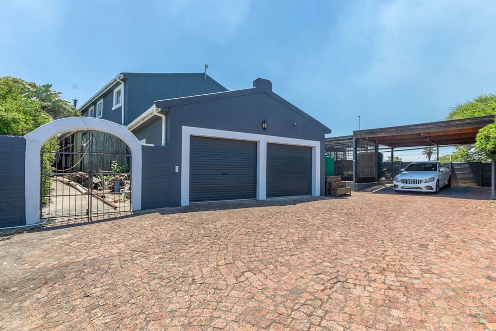 House for sale in Van Riebeeckstrand - 1TV1720855