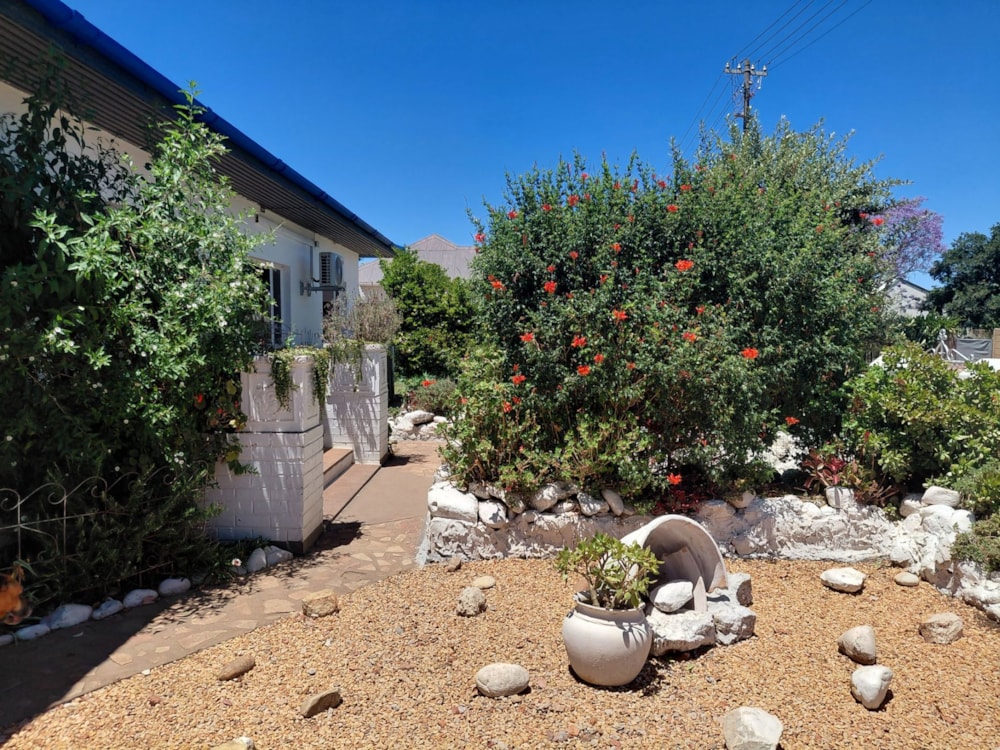 House for sale in Heidelberg, Garden Route - 1SR1658833 House for sale in Heidelberg, Garden Route - 1SR1658833
