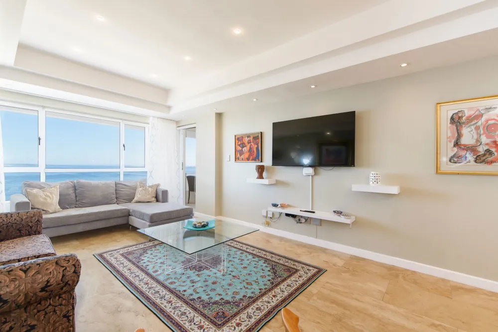 Apartment sold in Mouille Point - AS1719252 Apartment sold in Mouille Point - AS1719252