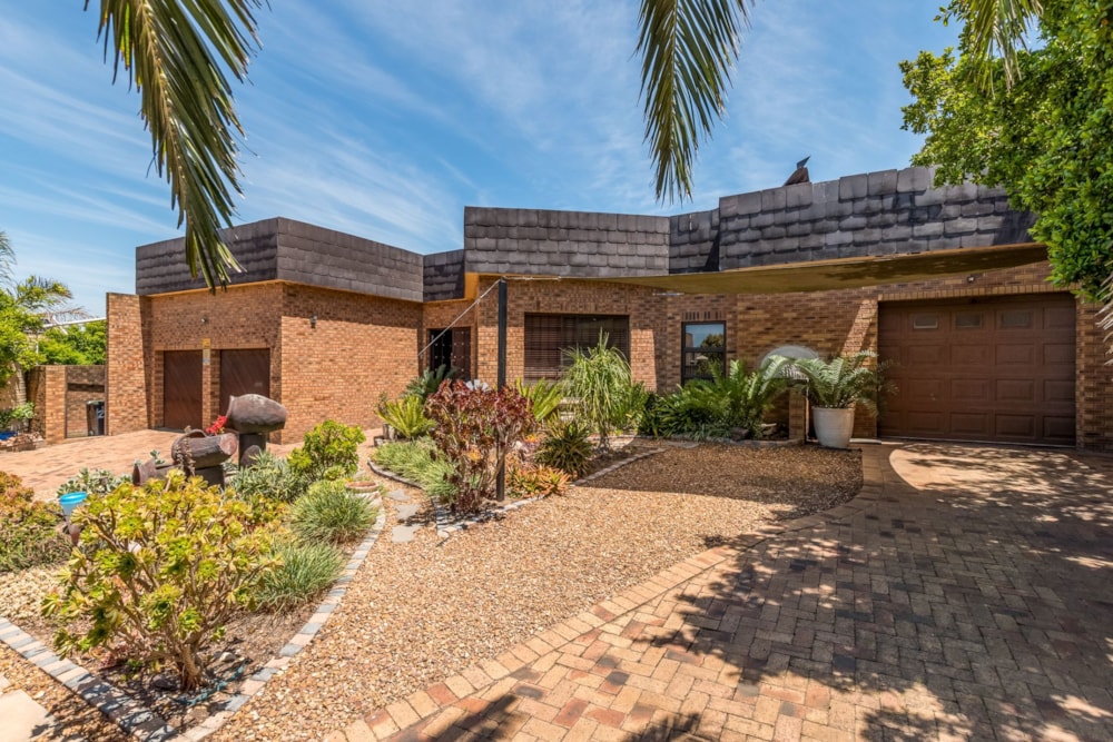 House for sale in Vredekloof - 1BC1720387