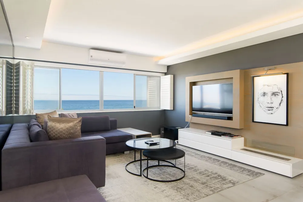 Apartment sold in Mouille Point - AS1719514 Apartment sold in Mouille Point - AS1719514