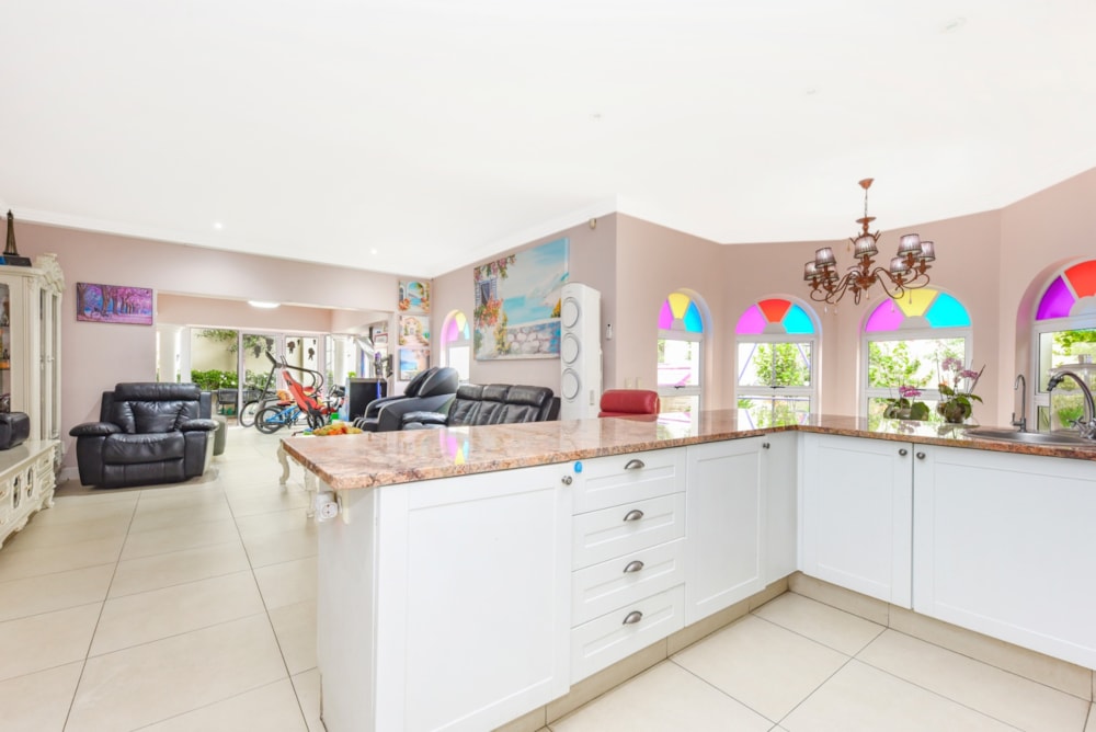 House for sale in Douglasdale - FW1720633 House for sale in Douglasdale - FW1720633