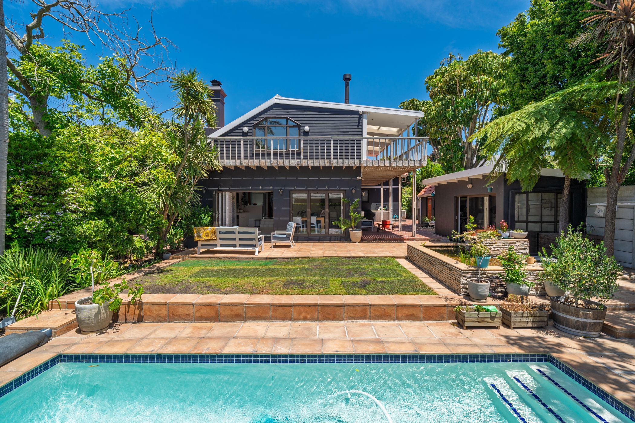 House for sale in Claremont, Cape Town - KW1722632