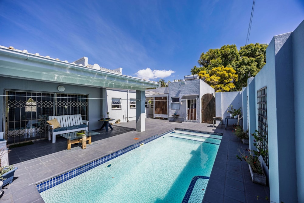 House for sale in Gonubie - 1EZ1722760