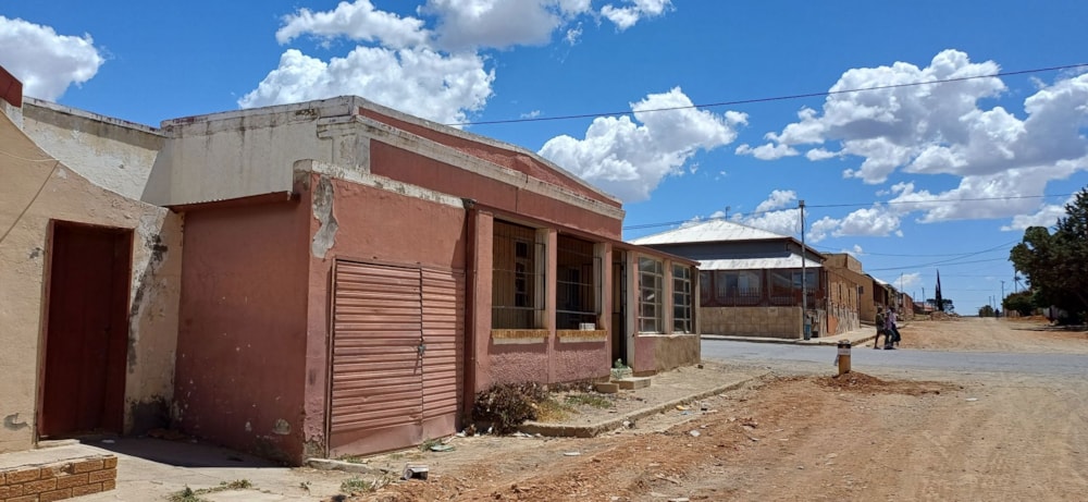 House for sale in Philipstown - 1KK1721211 House for sale in Philipstown - 1KK1721211