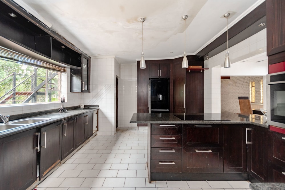 House for sale in Glen Marais - KTP1722406 House for sale in Glen Marais - KTP1722406