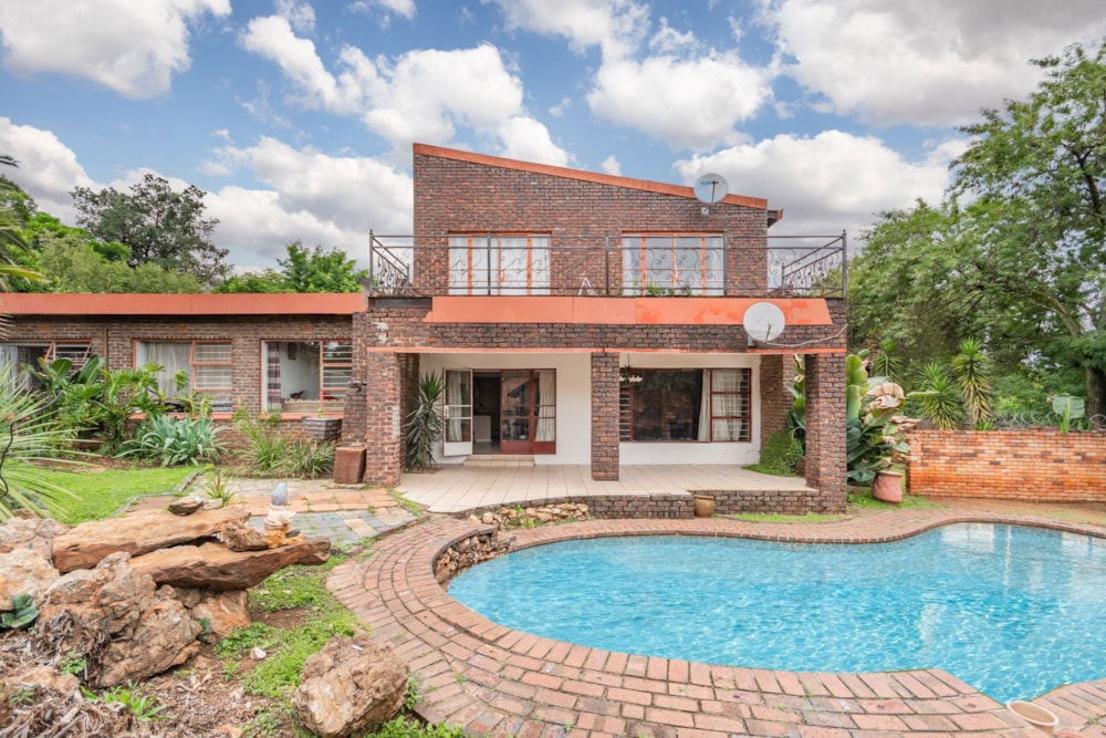 House for sale in Glen Marais - KTP1722406 House for sale in Glen Marais - KTP1722406