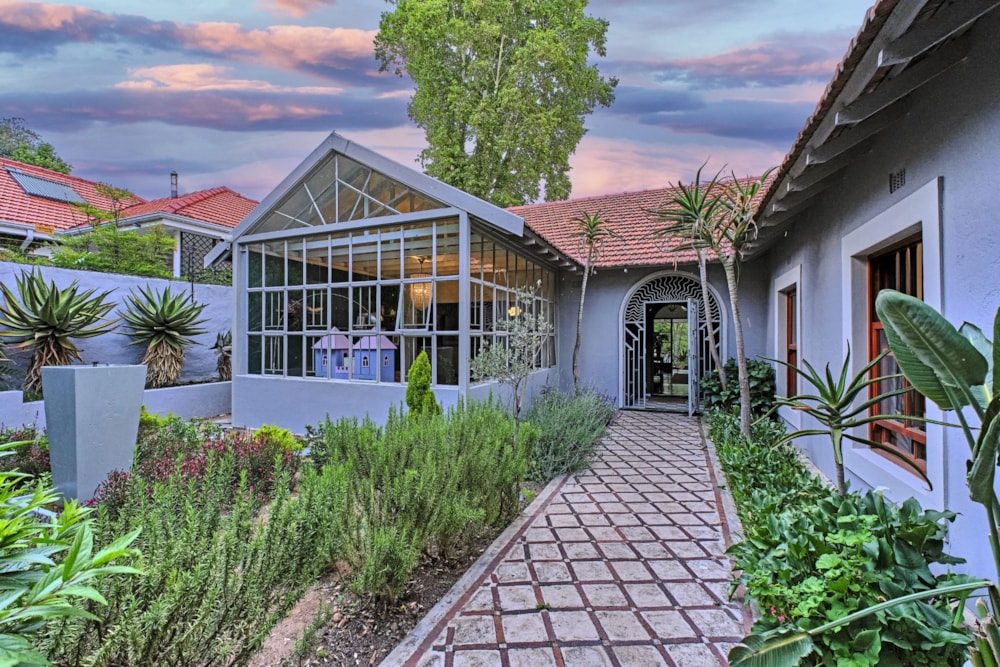 House for sale in Parkwood, Johannesburg - HP1718279 House for sale in Parkwood, Johannesburg - HP1718279