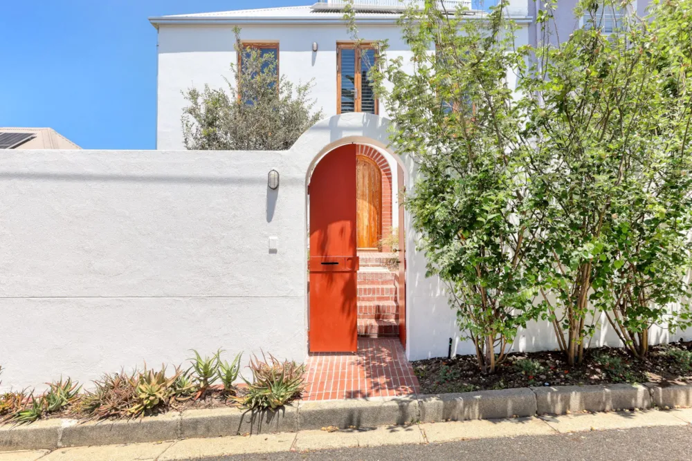 House sold in Newlands, Cape Town - KW1722143 House sold in Newlands, Cape Town - KW1722143
