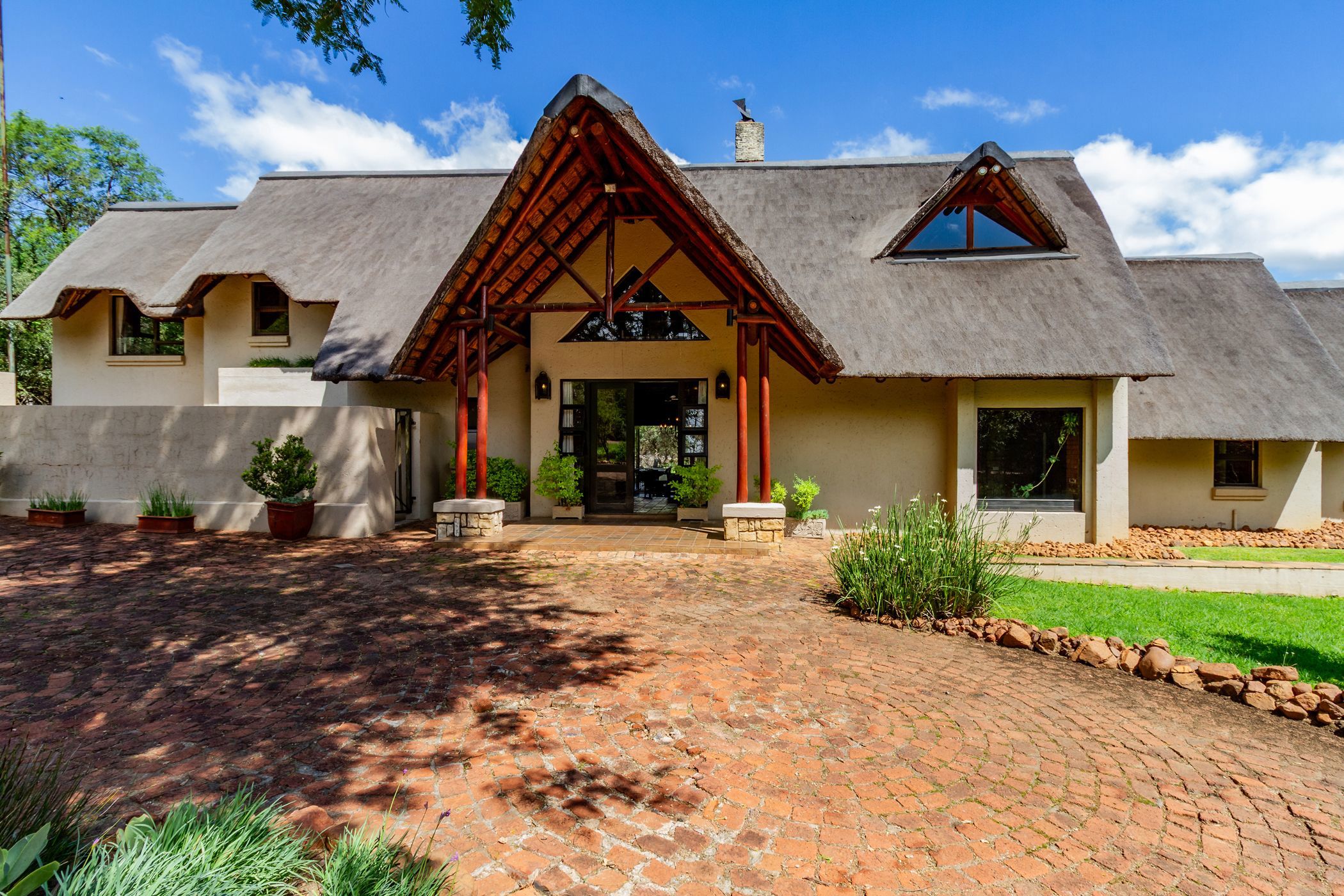 Security estate home for sale in KShane - 1HR1723456